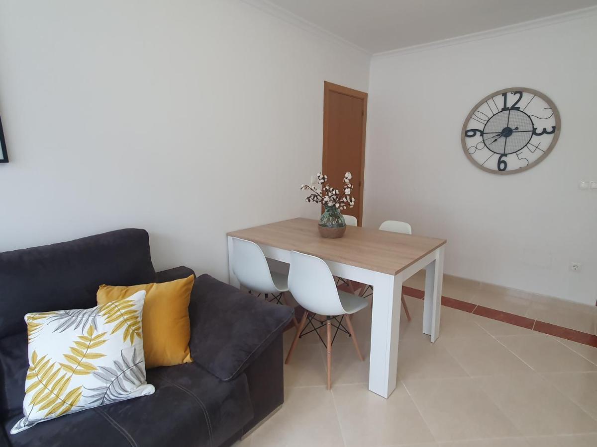 Miramar Apartment *